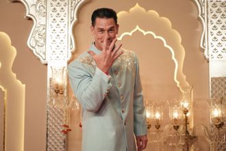 摔角》第17次拿下世界冠军！约翰希南成为WWE歷史第一人