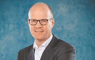 安聯人壽總經理 羅偉睿衝新保費 帶領團隊再戰顛峰