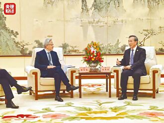 川普乱世 产业破局两大方针