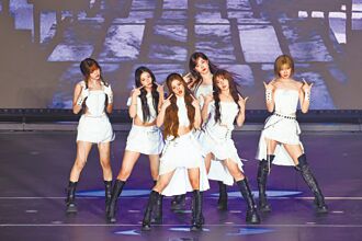 NMIXX獻五月天夯曲〈戀愛ING〉