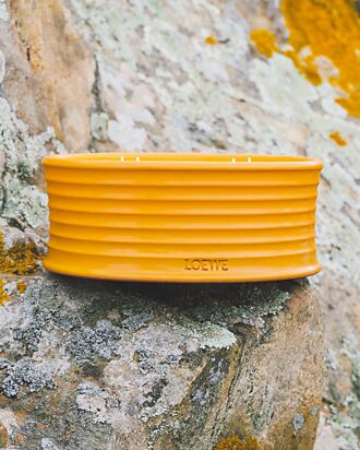 Loewe推新户外香氛蜡烛