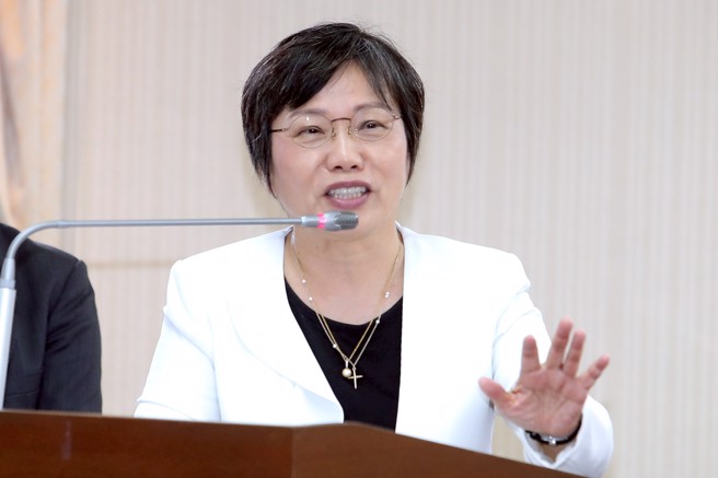 内政部长刘世芳21日前往立法院内政委员会，参与审查行政区划法草案。（黄世麒摄）