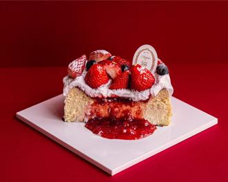 韓流食尚媽媽樂！「藍寶石草莓田蛋糕」台北晶華、台南晶英開賣