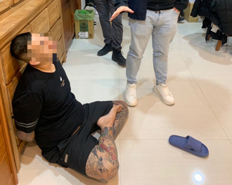 明仁會、風飛砂組詐團  冒黃仁勳名義誘投資海噱6千萬 還送高檔燕窩