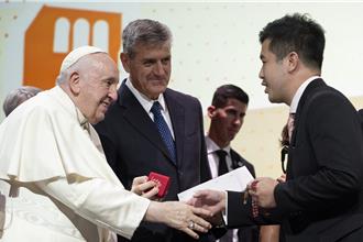 曾与方济各对谈  青年学者：赖清德赴梵吊唁可彰显1决心