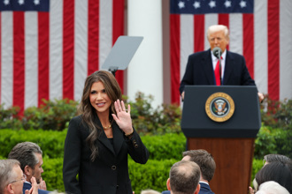 美國土安全部長用餐包包遭竊 2隨扈在場！內有「敏感證件」