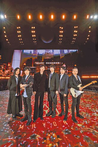 阿信誇白敬亭〈任性〉歌喉讚