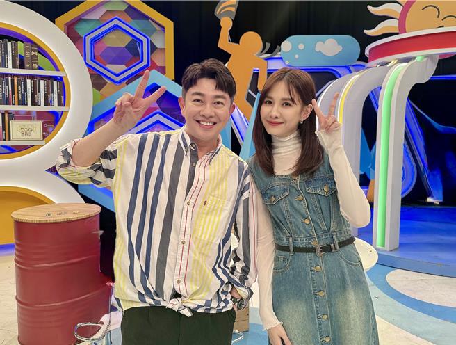 李明川（左）因为安心亚找回初心。（产值娱乐提供）