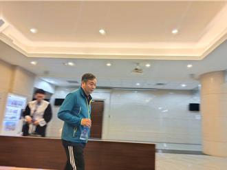 台南光電案偵辦中 郭信良李姓助理複訊後率先離開