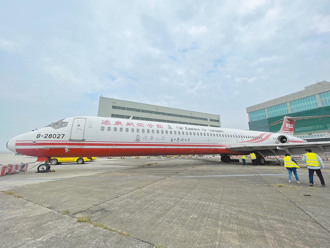 独家》远航客机的悲惨一生！嫁来台湾被停飞 今年毁于俄乌战争