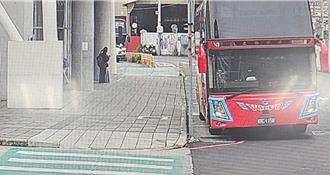 熱血小黃聽「關鍵字」悟了！詐騙女車手直接被載到派出所