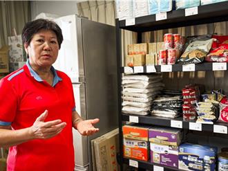 物資不只送米糧！屏東物資銀行聯手社區據點 打造深度關懷