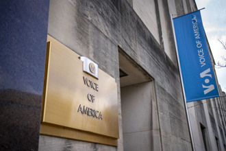聯邦法官裁定川普裁員令無效  美國之音應回復工作