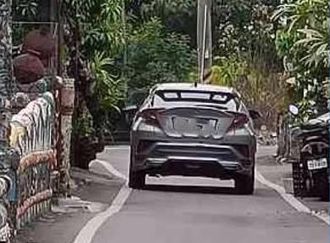 部落巷弄「當自家停車場」？ 他反映還被嗆：叫你爸來講