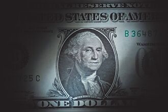 美債風暴來襲 壽險2招應對