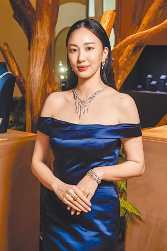 De Beers珠宝展 珍稀彩钻报到