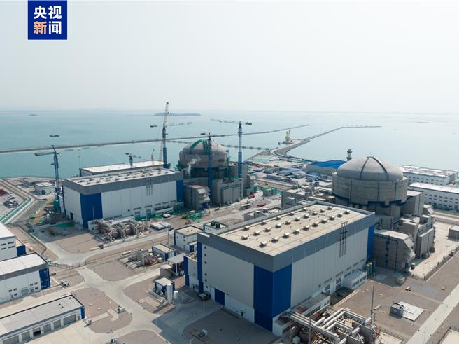 陆核电规模全球第一总体安全可控。图为全球最大华龙一号核电基地漳州核电2号机组热态性能试验4月初顺利完成。（大陆央视）