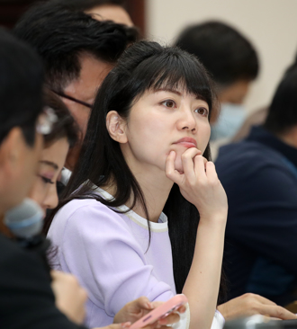 評監院濫用公務車   高嘉瑜1句話遭網嗆爆