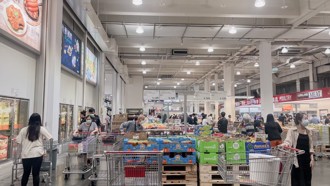 「稀有水果」一年只賣一檔 婆媽秒掃8盒 好市多、全聯都賣爆