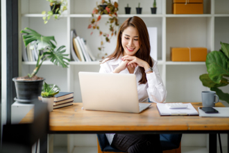 非金融存股也能抱安心 「內需金牛股」不受關稅、少子化影響 大咖最推這檔資安配息逾5％