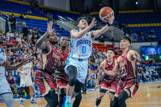 PLG》末節關鍵12比0！勇士逆轉擊潰獵鷹摘季後賽首勝