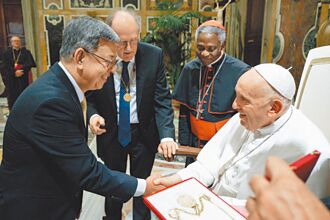 賴清德不出席教宗葬禮的玄機