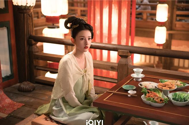 宋祖儿2023年爆出逃税风波。（iQIYI爱奇艺国际版提供）