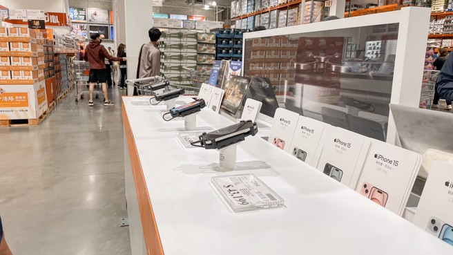 不少網友分析好市多賣的蘋果商品優勢。（示意圖，記者楊雅婷／攝影）