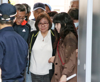 無保請回遭撤銷！黃呂錦茹「不發一語」現身北院開聲押庭