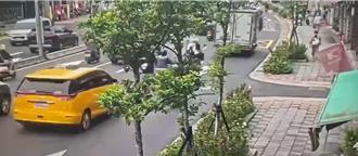 公车站遇怪阿伯靠近闻髮香 女子没在怕录影搜证报警