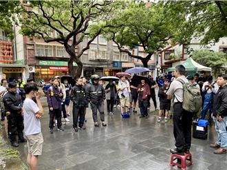 機車團體冒雨赴公路局陳情 提5大訴求