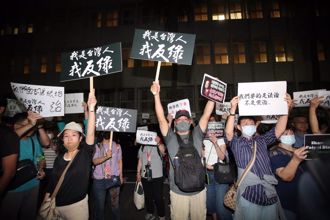 时论广场》百姓一条命值多少钱（赵政岷 ） 