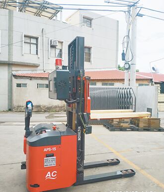 恆智重機全電動運搬設備 省時省力