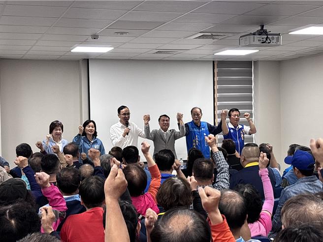 國民黨「反惡罷、戰獨裁」政策說明會桃園市楊梅區。(廖姮玥攝)