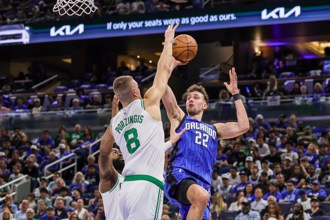 NBA》拒讓衛冕軍聽牌！華格納關鍵進球助魔術險勝綠軍