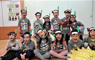 新北「多語影音秀」超吸睛 百組幼兒園學童展語言學習成果