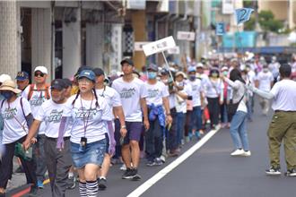 台南首辦「鎮北好行」 揪千人上街漫步歷史街道