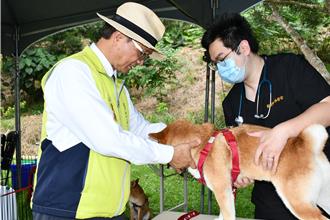 彰化寵物嘉年華熱鬧登場 市長首度與獸醫兒同台義診