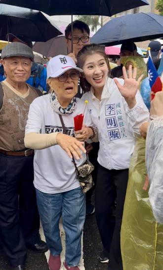 85歲罷劫領銜人曾喊冤暈厥倒地 美女發言人：阿嬤真的來凱道了！