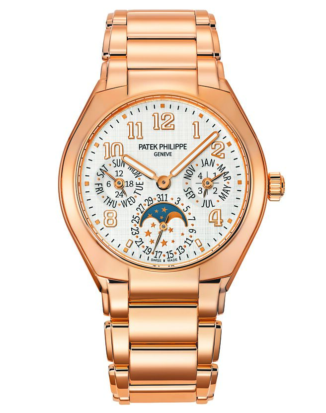 百达翡丽Twenty～4系列编号7340/1R-001腕表，银调表盘呈现「山东丝绸」的纹路。（Patek Philippe提供）