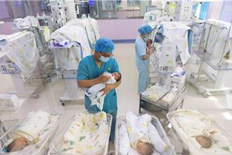 广东连5年出生人口逾百万、山东去年净流出26万人 关键曝光