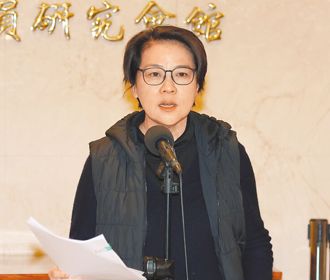 發文響應426遊行「人沒來」 黃珊珊臉書被灌爆：妳在哪？