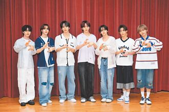 n.SSign來台 方毅家開心回鄉擔任導遊