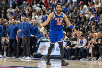 NBA》小哈德威壓哨出手被犯規沒吹 裁判「幫」尼克聽牌