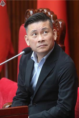 北市黨部才宣布張延廷代理主委... 遭黨中央推翻： 戴錫欽代理