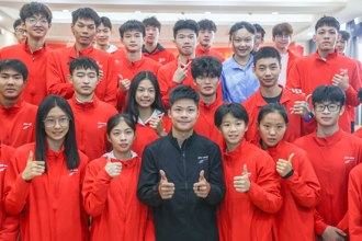 田徑》不當教練卻轉型高校管理職位 蘇炳添吐露真實想法