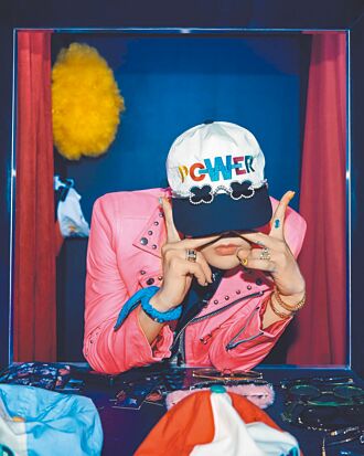 GD專屬眼鏡 上百款鏡腳隨興搭