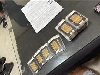 詐團「無間道」！冒警察持槍黑吃黑51金條   1人遭直播活活打死  