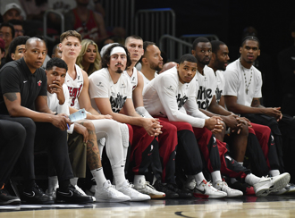 NBA》热火狂输55分写3大难堪纪录！教头无奈：太丢脸了