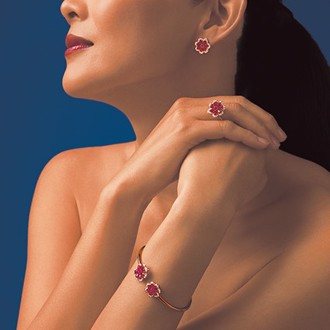 蕭邦禮獻溫馨佳節   奢華光芒閃耀鑽石之美